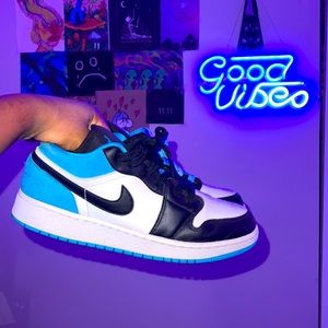 COPY - Blue and black air Jordan’s 1s